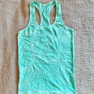 Women's Athletic Top